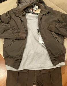 新品 中綿 ガーメントダイ garment dyedトルコ G9ジャンパー　サイズ42 BARACUTA バラクータ　ダブルチャック　フード取外可能 ラスト在庫