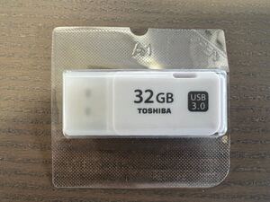 Toshiba USB3.0 32G 送料無料