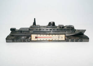 昭和レトロ　当時物　 青函連絡船　乗船記念　温度計付き置物　欠け有りジャンク品