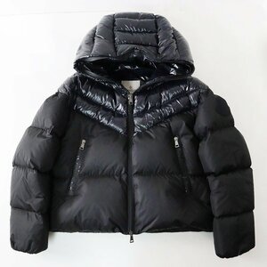 2020年 モンクレール MONCLER GUENIOC ゲニオック デカロゴワッペン 切替フードダウンジャケット 2//ブラック 黒【2400013759939】