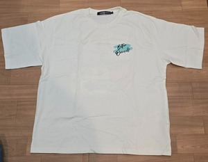 レトロプリントTシャツ　　Mサイズ