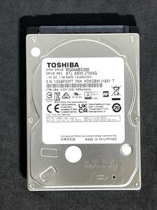 【送料無料】 ★ 2TB ★　TOSHIBA / MQ04ABD200　【使用時間：174 ｈ】 2023年製　稼働極少　2.5インチ内蔵HDD　9.5mm厚/SATA/5400rpm 東芝