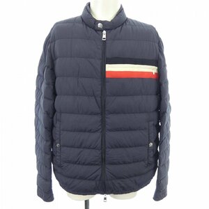 モンクレール MONCLER ダウンジャケット