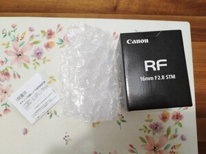 元箱　マニュアル　キヤノン RF　16mm F2.8 STM、レンズありません