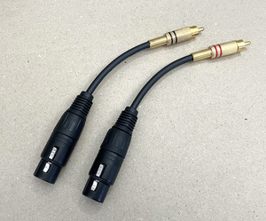 XLR - RCA 変換ケーブル　NEUTRIC XLR モガミ2319 金メッキ RCA 約9cm 1組 ほぼ未使用