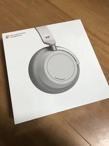 送料無料！　Microsoft ヘッドホン　GUW-00007