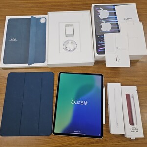 アップル Apple iPad pro 12.9インチ（第6世代）1TB Wi-Fi+Cellular SIMフリー シルバー Apple Pencil第2世代、カバー・純正Smart Folio