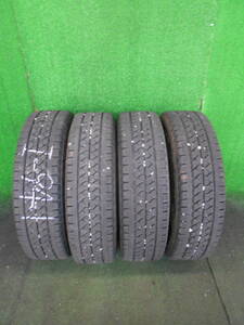 I-941 205/75R16 113/111L LT BS W979 4本set