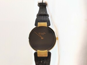【Christian Dior】BLACK MOON D46-153-5 クリスチャンディオール 腕時計 黒文字盤　クォーツ　ベルト金具純正品　現在不動品　010JIHJU57