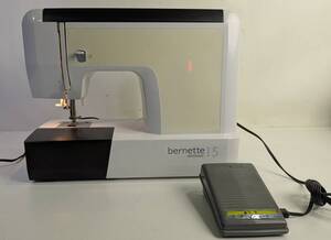 □岩崎ブラザー BERNINA bernette15 ベルニナバーネット15 ベルニナミシン