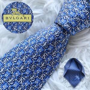 未使用級！BVLGARI ブルガリ ネクタイ 定価29,700円 イタリア製 シルク ッテピエゲ 虎 トラ 総柄 ブルー 結婚式 披露宴 パーティー 式典