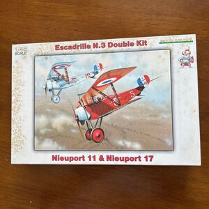 Eduard 1/48 Escadrille N.3 ダブルキット・ニューポール11&17(新品ですが箱にシミが出ています。未開封)プラモデル