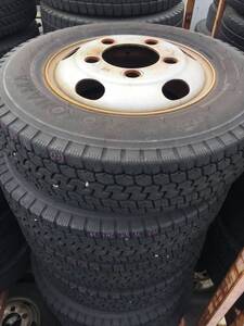 TY24YK04 ヨコハマ　ミックスタイヤ　中古６本タイヤ・ホイールセット 195/85R16 キャンター５穴用 2022　即決なし　法人配送限定