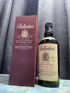 バランタイン Ballantine 17yearsold ベリーオールド スコッチウイスキー ウイスキー 箱付 スコッチ 古酒 1211A