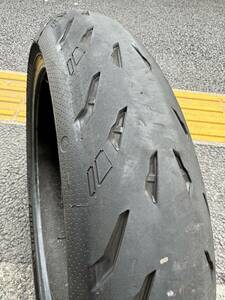 （F）120/70ZR17　ミシュラン製　パワー５　※送料は説明文に記載しております。