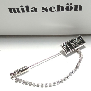 【mslp2】新品　mila schon　ミラショーン　ラペルピン　ピンズ　ピンバッジ　シルバー×オリーブグリーン　スワロフスキー　チェーン付き