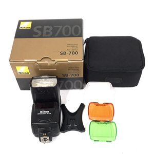 美品 Nikon SPEEDLIGHT SB-700 ストロボ フラッシュ 動作確認済 カメラ用品