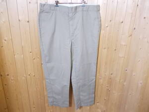 e1023◆Dickies チノパン◆w44? 大きいサイズ USA製 アメリカ製 ディッキーズ チノパン ベージュ色 US古着 状態良好品 6H