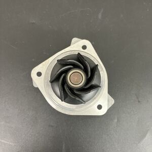 VW C-1628 未使用品 Volkswagen フォルクスワーゲン エンジン ウォーター ポンプ 071121005 修理 交換 部品 カー用品