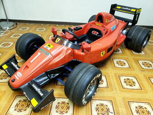 【 岐阜県から出品 】 大きい 乗用玩具 Ferrari/フェラーリ F1マシン 全長1820㎜ Formula One 電動カー 充電式 乗れる F1カー