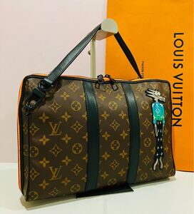 LOUIS VUITTON 極上美品 モノグラム LVフレンズ ショルダー バッグ ルイ・ヴィトン 限定 バック キーポル