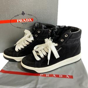 PRADA スニーカー ハイカット プラダ　黒紐付き