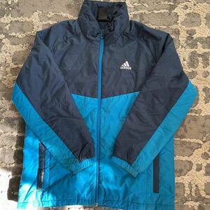 adidas ナイロンジャンパー　160センチ