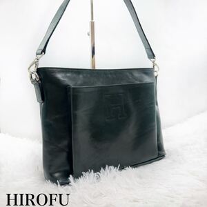 美品！HIROFU ヒロフ レザー　ショルダーバッグ　肩がけ　ロゴ型押し