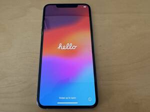 iPhone 11 Pro Max 256GB シルバー SIMフリー バッテリー最大容量80％ SoftBank○