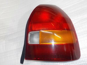 【　ジャンク品　HONDA　シビックタイプR　EK9　】　右テールランプ　　※ E-EK9 より取り外し