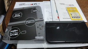 ●New ニンテンドー3DS LL メタリックブラック NINTENDO ブラック 黒●