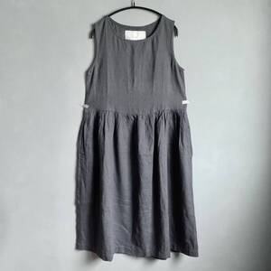 not PERFECT LINEN ノースリーブ ワンピースドレス ブルーグレー