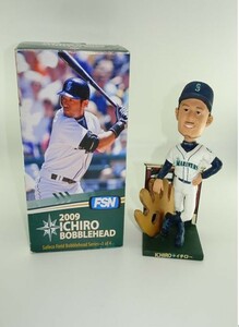 イチロー　2009年　ゴールドグラブ受賞記念　ボブルヘッド人形　Safeco Field BOBBLE HEAD　　　D－１