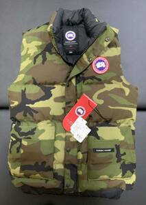 美品　国内正規　カナダグース　フリースタイルベスト　CANADA GOOSE FREESTYLE VEST カモ　迷彩　　XS