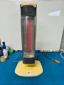 TOYOTOMI トヨトミ　電気ストーブ　ヒーター　家電製品　家庭用　動作品 暖房器具