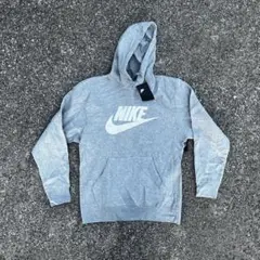 新品　NIKE パーカー　Mサイズ