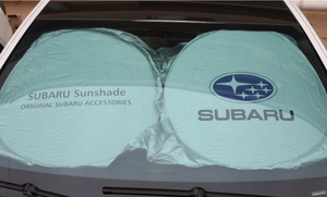 スバル SUBARU 遮光　日焼け防止　折りたたみフロント風防車のサンシェード 自動車 ロゴ付き 吸盤なし　軽量 カーサンシェード