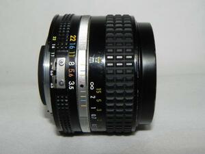 **中古品　Nikon Ai-s 28mm/f 3.5 レンス゛*