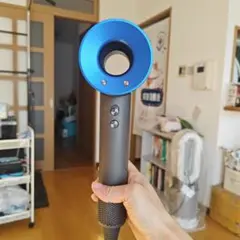 ヘアードライヤー Dyson supersonic