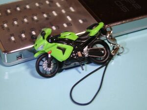 携帯ストラップ KAWASAKI ZX-10R Ninja グリーン カワサキ ニンジャ マスコット アクセサリー バイク