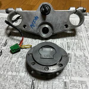 バンディット400V トップブリッジ　鍵付き