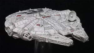 Hallmark KEEPSAKE MILLENNIUM FALCON STAR WARS COLLECTION 2018　ホールマーク クリスマス オーナメント ミレニアム ファルコン 