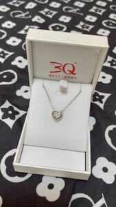 可愛い♪ キラキラ ハート純銀ネックレス“S925&ITALY”刻印有 CZダイヤモンド使用 上品な印象を与え♪専用ケース付プレゼント最適43cm
