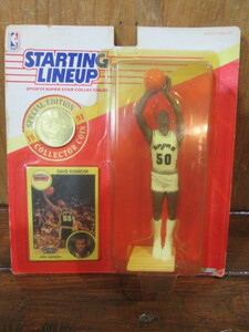 新品 未開封 展示品　199１年/Starting Lineup NBAバスケット人形 フィギュア David Robinson デビッド・ロビンソン　メダル付き