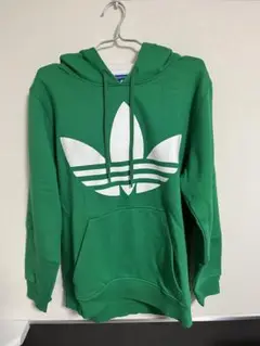 【adidas】アディダス☆フードパーカー☆定番☆トレフォイルロゴ☆緑