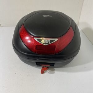 【送料無料】GIVI ジビ トップケース E350N Flow リアボックス AAA1030大5815/1121