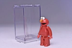 【SESAMESTREET キューブリック】★ELMO エルモ★series 2★純正ディスプレイケース付★セサミストリート★KUBRICK★MEDICOM TOY★