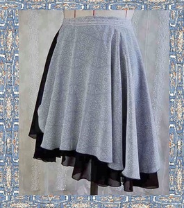 ◇◆巻きスカート　ダブルフレア　たっぷりフレア　黒　グレイの幾何学模様　新品　◆◇