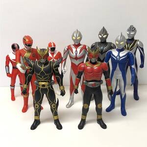 仮面ライダー・ウルトラマン・スーパー戦隊／超でかフィギュア・8体／テレビマガジン・てれびくん／とく大フィギュア