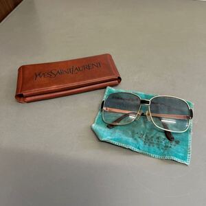 Y0438 YVES SAINT LAURENT イブサンローラン/メガネ 色付き眼鏡 装飾小物 小物 ソフトケース付き/サイズ記載無し/やや傷汚れあり